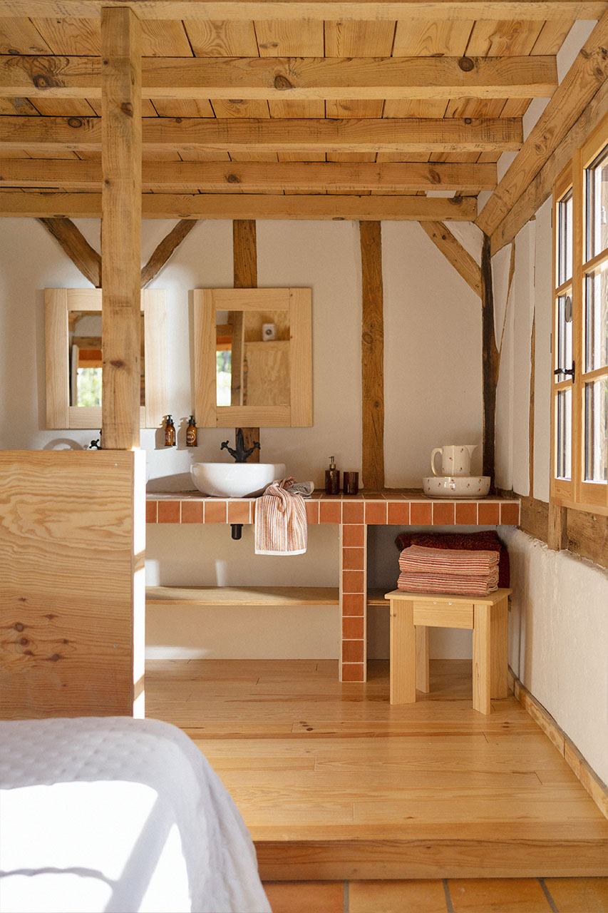 Imagen de ambiente 5 para:Espejo de madera decorativo